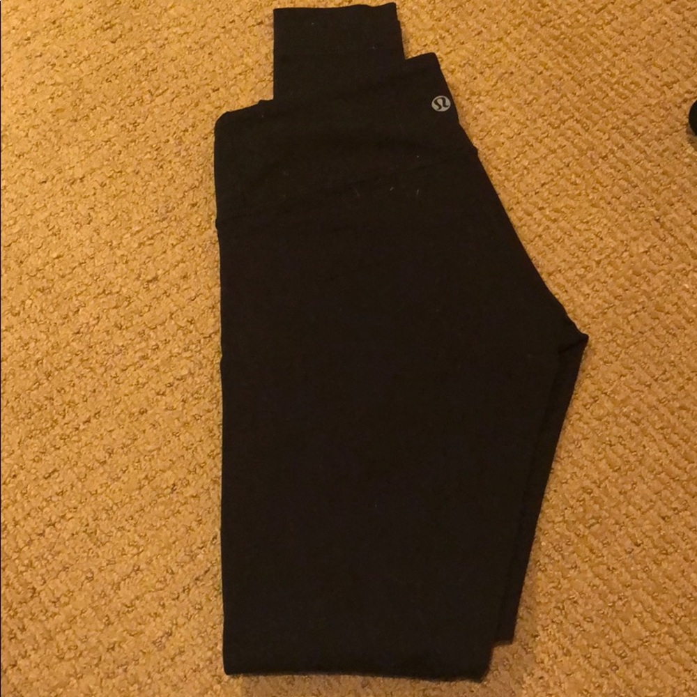 Lululemon leggings!